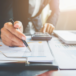 Reasons Why A DIFC License Is A Better Choice Than DMCC